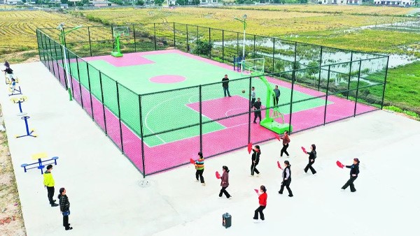 長(zhǎng)沙新改建200個(gè)室外運(yùn)動(dòng)場(chǎng)，全部建成并投入使用